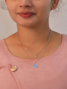 Niscka - Silver-Plated Star Shaped Necklace