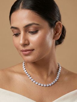 GIVA - Silver Leaf Glow Necklace