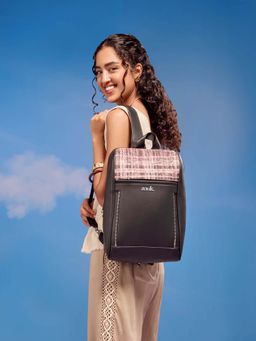 Zouk - Olina Backpack Cashmere Noir (Pink)