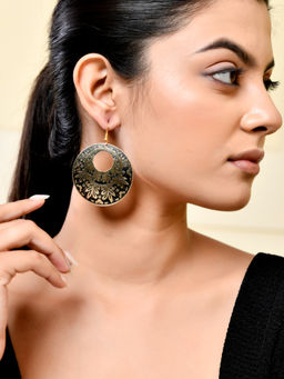 Silvermerc Designs - Gold-Plated Black Floral Patterned Circular Earrings