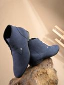 Blue color option, Sold out, Currently selected