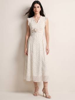 Outzidr - Off White Sleeveless V-Neck 3D Flower Polka Dress