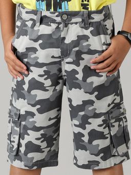KiddoPanti - Boys Woven Camouflage Printed Knee Length Cargo Shorts