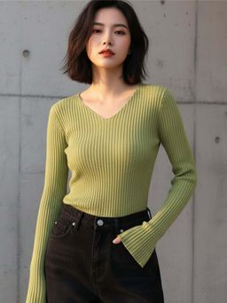 Outzidr - Light Green Full Sleeve V Neck Fitted Top