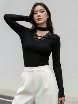 Outzidr - Women Black Solid Fitted Top