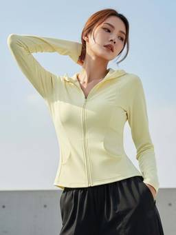 Outzidr - Women Yellow Solid Hooded Jacket