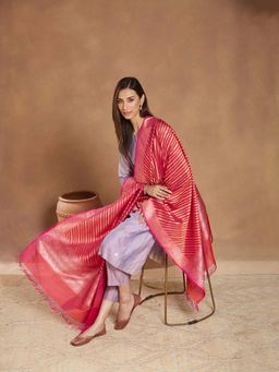 Fabindia - Women Pink Stripes Dupatta