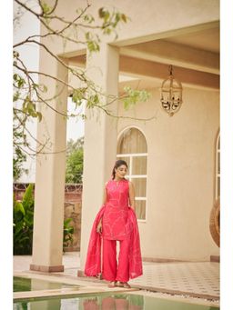 The Clothing Therapy - Bright Pink Kurti with Pant and Dupatta