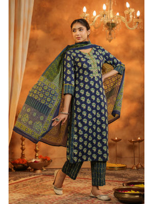 Navy Blue Floral Printed Cotton A-line Fit Kurta Pant Set
