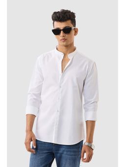 Snitch - Men White Solid Casual Shirt