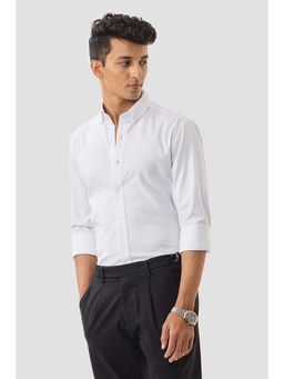 Snitch - Men White Solid Formal Shirt