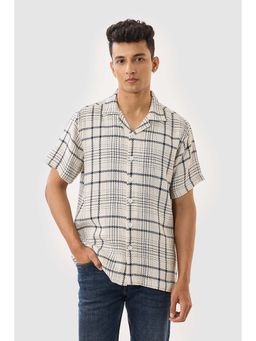Snitch - Men Beige Checks Casual Shirt