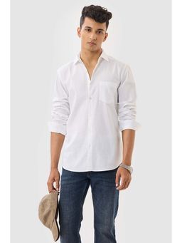 Snitch - Men White Solid Casual Shirt