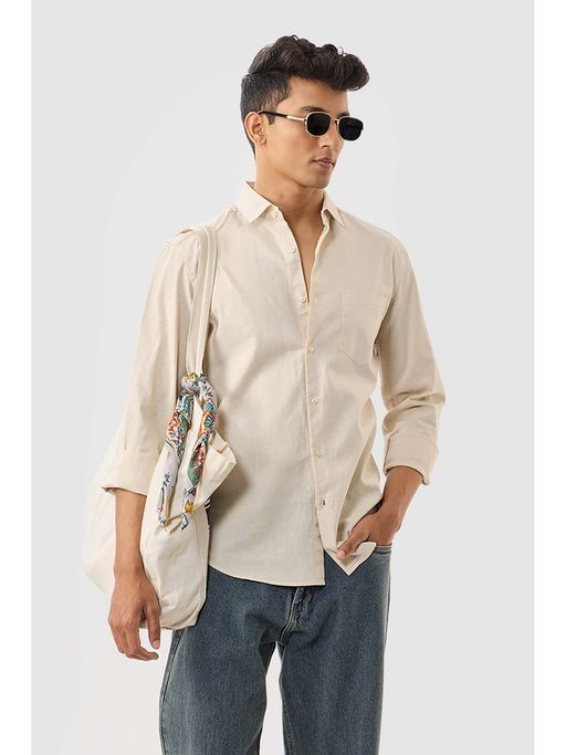 Snitch Men Beige Solid Casual Shirt