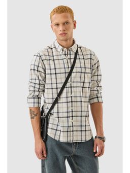 Snitch - Men Off White Checks Casual Shirt