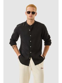 Snitch - Men Black Solid Casual Shirt