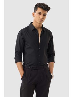 Snitch - Men Black Solid Formal Shirt