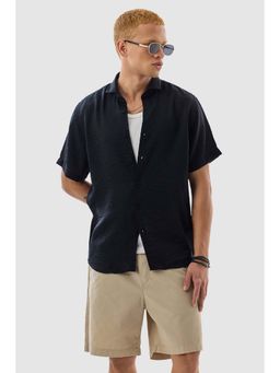 Snitch - Men Black Textured Casual Shirt