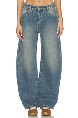 Abrand - 95 Barrel Jeans