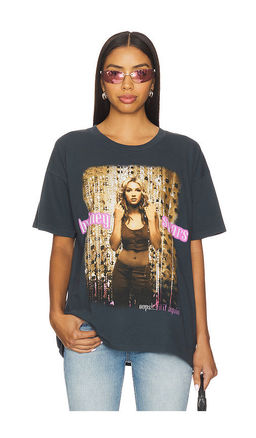 DAYDREAMER - Britney Spears Oops I Did It Again Merch Tee