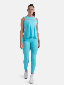 STRCH - Blue Solid Regular Fit Sleeveless Round Neck Tank Top