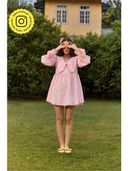 Pink color option