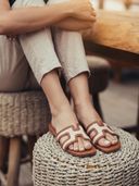 Tan color option, Currently selected