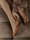 Brown color option, Currently selected