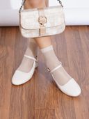 Beige color option, Currently selected