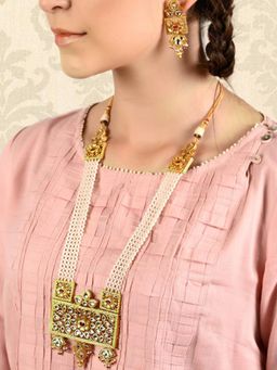 Odette - Women Netted Pattern Gold Tone Kundan-Pearl Necklace Set