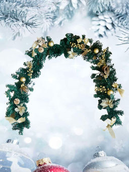 Little Surprise Box - Gold & Green Garland