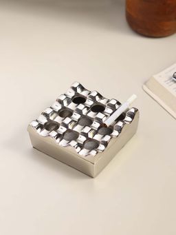 De Maison Decor - Silver Solid Metal Ashtray