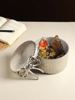 De Maison Decor - Silver Solid Metal Storage Box