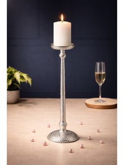 De Maison Decor - Silver Solid Metal Candle Holder