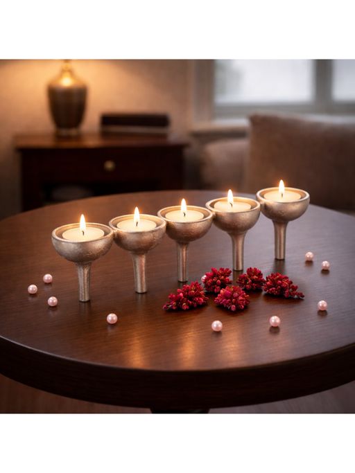 De Maison Decor Silver Solid Metal Candle Holder