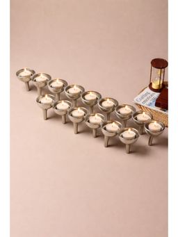 De Maison Decor - Silver Solid Metal Candle Holder (Pack of 2)