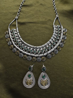 Peach Tassels - Green Necklace Set | Heavy Necklace Set