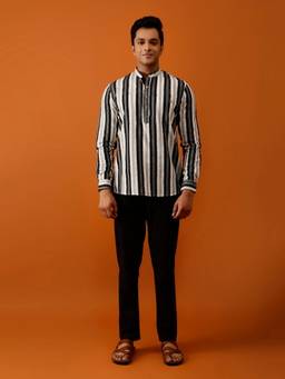 AAVYAM - Black Ikkat Cotton Short Kurta