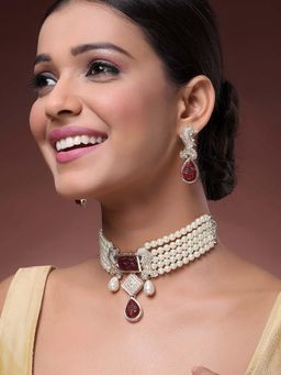 Karatcart - Gold Plated Red Carved Stone Kundan Choker Necklace With Earrings