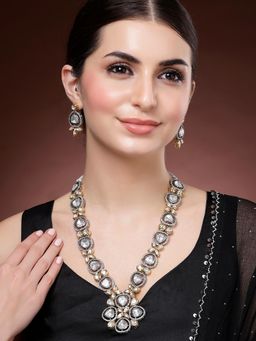 Karatcart - Antique Silver and Gold Plated Polki Kundan Floral Rani Haar Necklace With Earrings