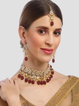 Karatcart - Gold Plated Red Tumble Choker Necklace With Earrings & Maangtika