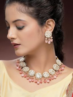 Karatcart - Designer Gold-Plated Pink Beads Floral Kundan Choker Necklace With Earrings