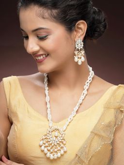 Karatcart - Classic Gold-Plated Pearl Beaded Rani Haar Necklace With Earrings