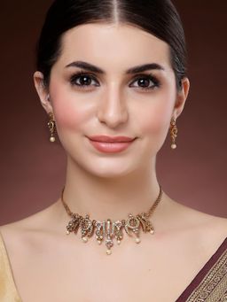 Karatcart - Luxurious Gold Plated Pearl and Crystal Detailing Temple Necklace With Earrings