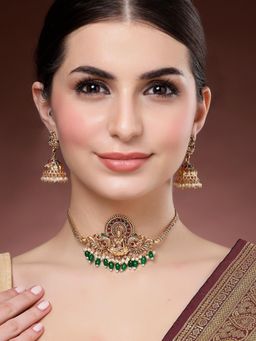 Karatcart - Stunning Gold Plated Green Tumble Laxmi Mata Temple Necklace With Earrings