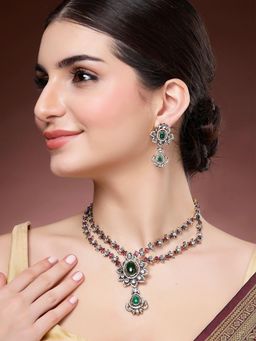 Karatcart - Antique Gold Plated Green Stone Floral Design Necklace With Earrings