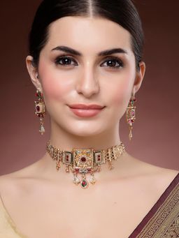 Karatcart - Elegant South Indian Inspired Necklace With Earrings