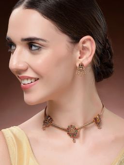 Karatcart - Pink and Green Floral Shape Laxmi Mata Temple Choker Necklace With Earrings