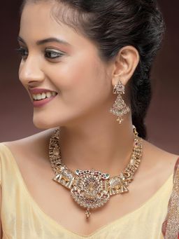 Karatcart - Traditional Gold-Plated South Indian Laxmi Mata Motif Temple Necklace With Earrings