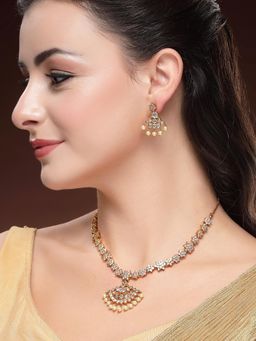 Karatcart - Designer Floral Pattern Sparkling American Diamond Studded Necklace With Earrings